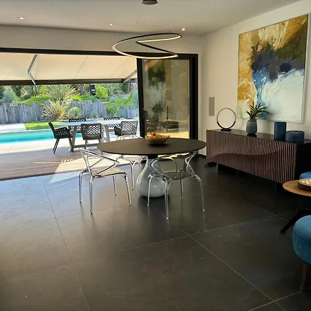 فيلة Villa, 700 M